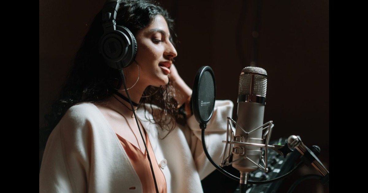 The Significance of Hiring a Voice Over Artist in India