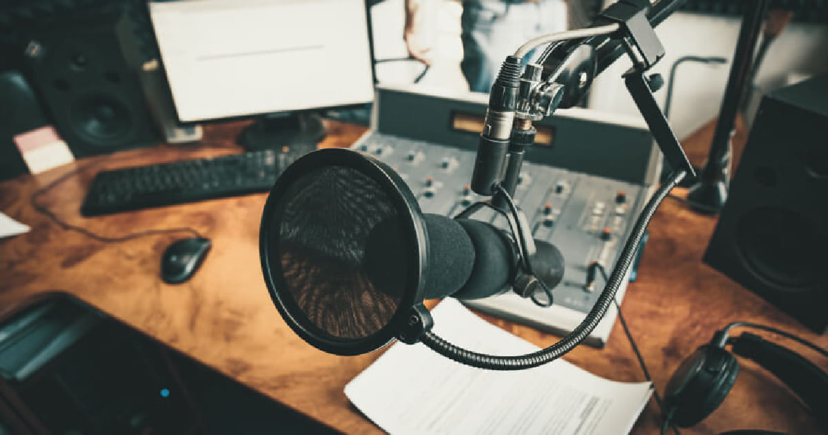 How to Improve Your Podcast Quality With Voice Over 